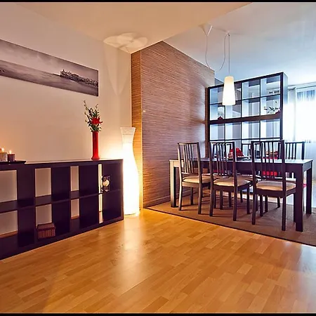 Go Apartman *